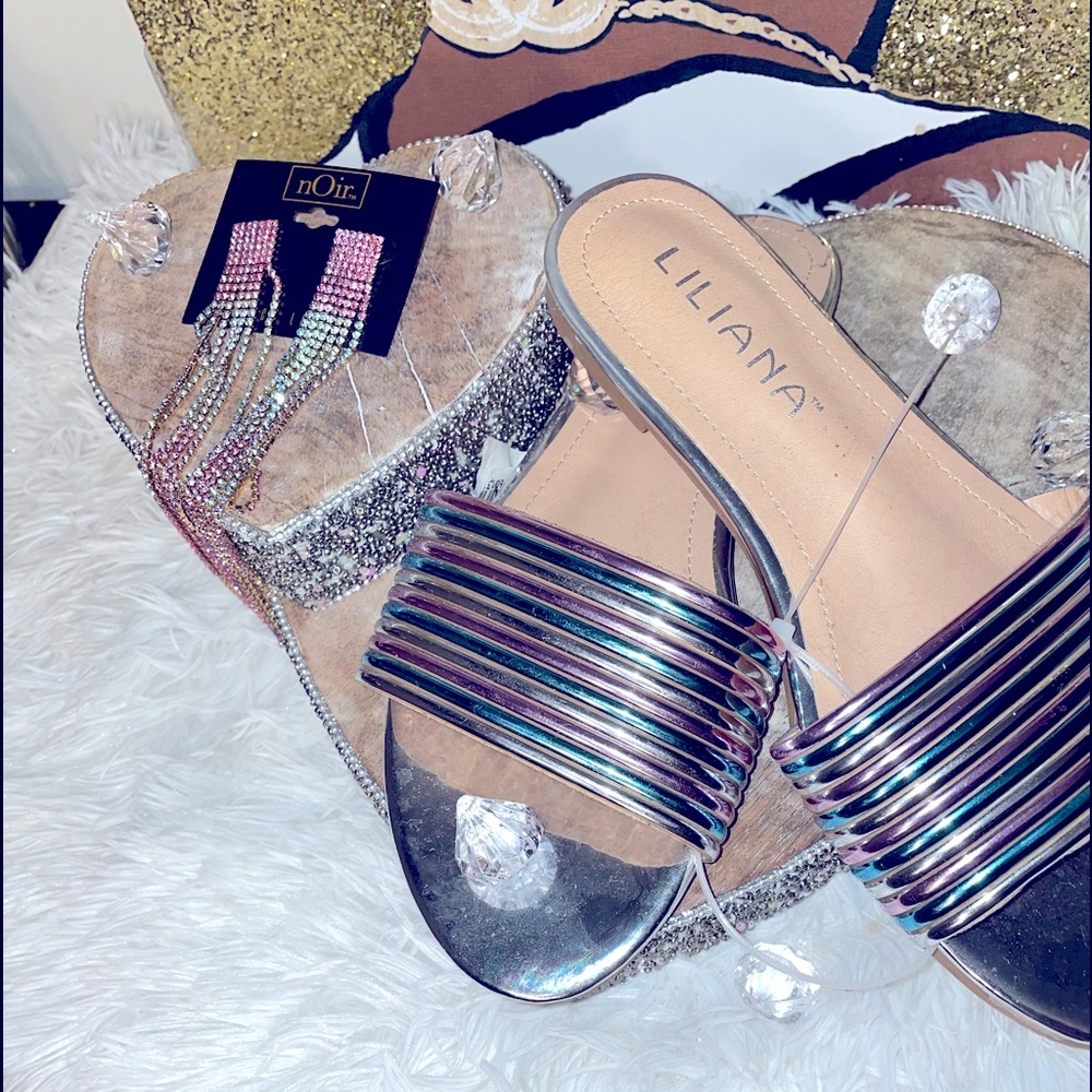 Sandal and Earring Set